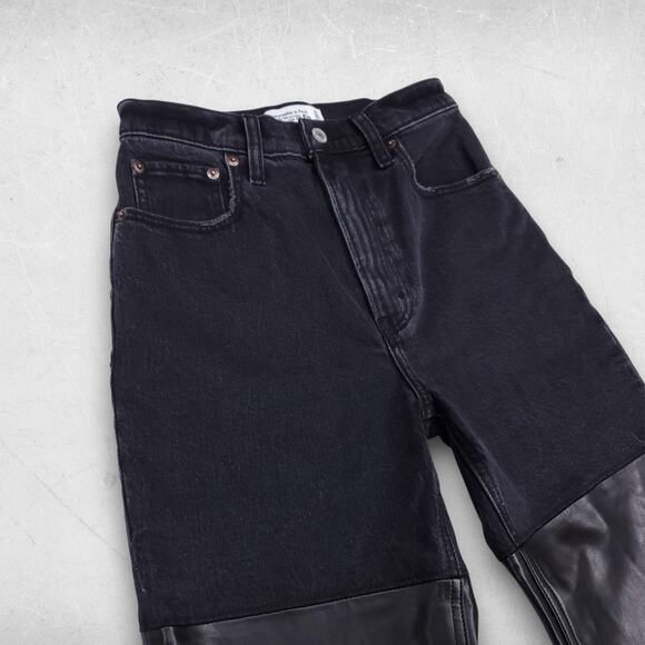 Abercrombie & Fitch Straight Jeans Women 24/00 Black Faux Leather Legs 90s Grung - Picture 2 of 11